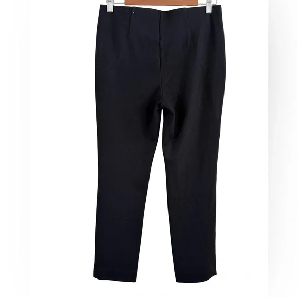 Chico's Black Minimalist Knit Trousers With Stylish Pockets Trimmed In Gold Sz 4 - Picture 2 of 4